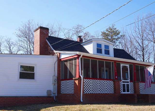 Property at 136 Harrell Rd, Fredericksburg, VA 22405, 3 beds, 1.5 baths