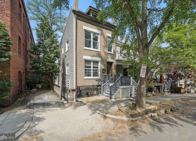 Property at 2300 17th St NW, Washington, DC 20009, 6 beds, 6 baths