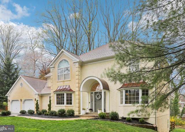 Property at 26 Forest Rdg, Newark, DE 19711, 4 beds, 2.5 baths
