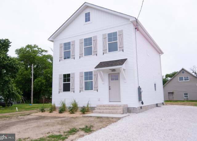 Property at 203 N First St, Greenwood, DE 19950, 3 beds, 2.5 baths