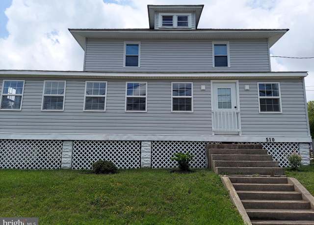 Property at 510 Middle River Rd, Baltimore, MD 21220, 4 beds, 2.5 baths