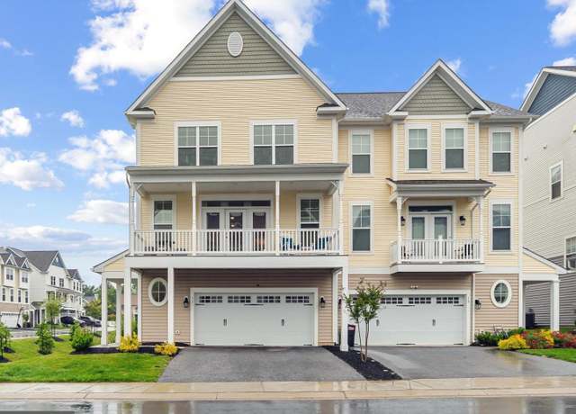 Property at 12 Greensborough Rd, Reisterstown, MD 21136, 4 beds, 3.5 baths