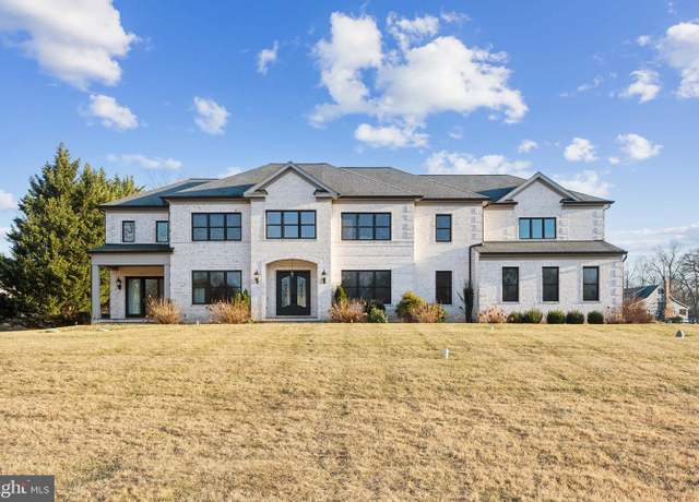 Property at 20937 Brooke Knolls Rd, Laytonsville, MD 20882, 6 beds, 7 baths