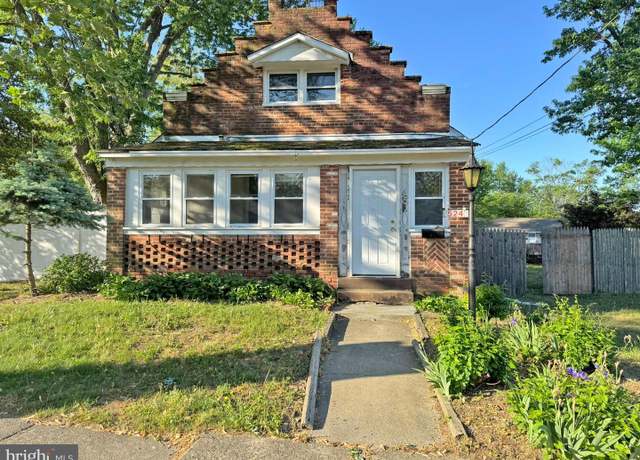 Property at 524 8th Ave, Lindenwold, NJ 08021, 3 beds, 1 bath