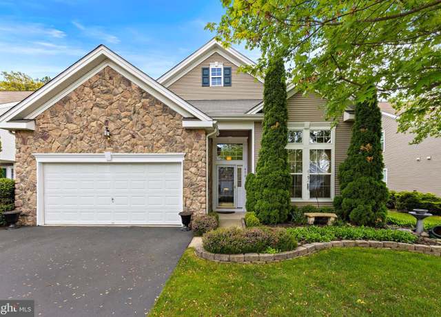 Property at 438 Golf View Dr, Little Egg Harbor Twp, NJ 08087, 2 beds, 2 baths