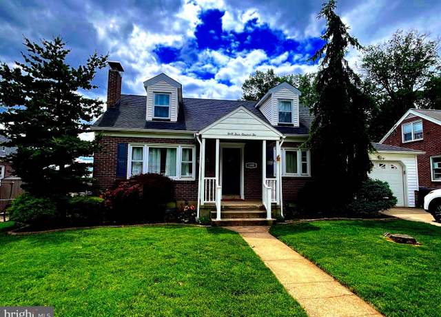 Property at 4302 4th Ave, Temple, PA 19560, 4 beds, 1.5 baths