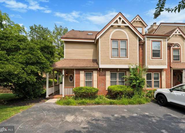 Property at 32 Main St, Chesterbrook, PA 19087, 3 beds, 3.5 baths