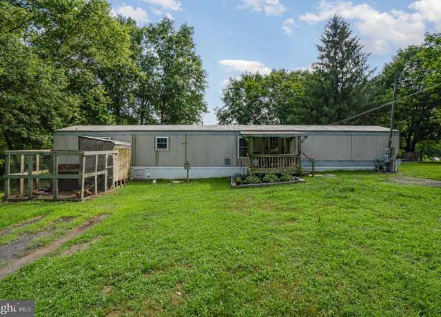 Property at 17290 Cherry Ave, Fannettsburg, PA 17221, 3 beds, 2 baths