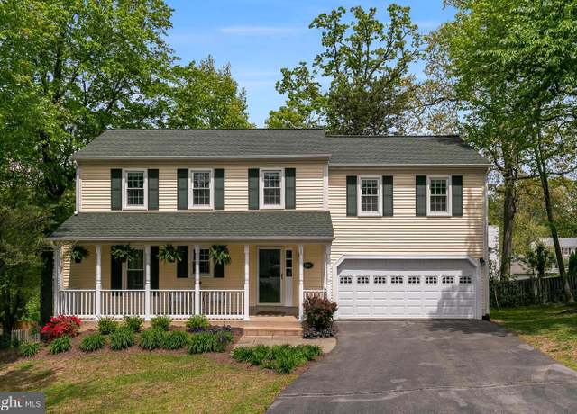Property at 12496 Alexander Cornell Dr, Fairfax, VA 22033, 4 beds, 3.5 baths