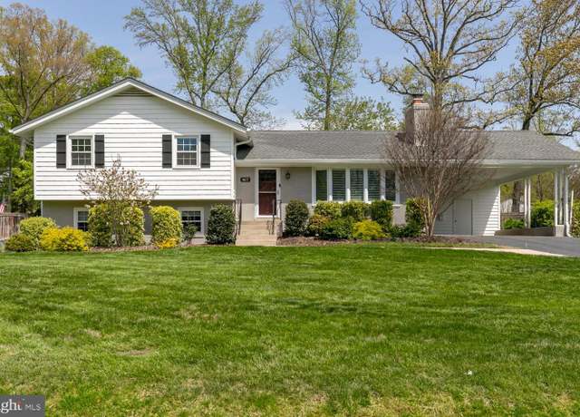 Property at 9417 Coral Ln, Alexandria, VA 22309, 4 beds, 3 baths