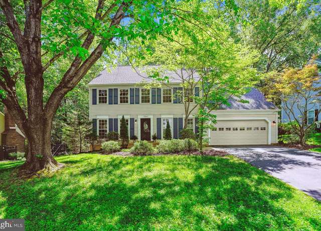 Property at 12161 Darnley Rd, Woodbridge, VA 22192, 4 beds, 3.5 baths
