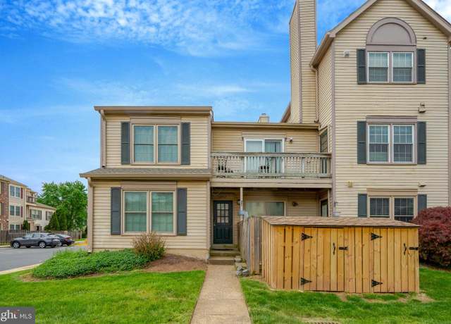 Property at 10519 Stonington Ln, Manassas, VA 20109, 2 beds, 2 baths