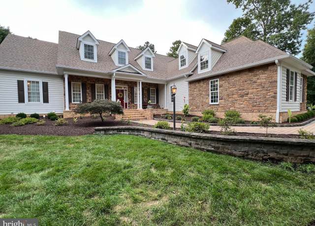 Property at 11207 Valor Bridge Dr, Spotsylvania, VA 22551, 4 beds, 4.5 baths