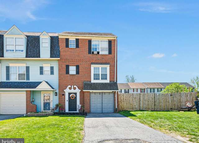 Property at 1043 Old Forge Rd, New Castle, DE 19720, 3 beds, 2.5 baths