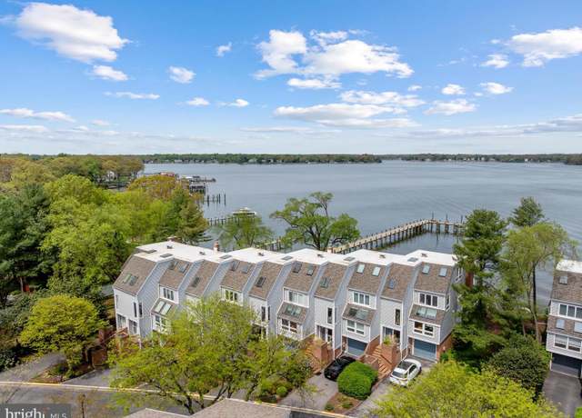 Property at 504 Moorings Cir, Arnold, MD 21012, 3 beds, 3.5 baths