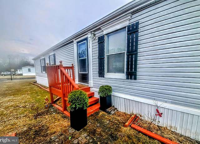 Property at 228 Poclain Dr, Aberdeen, MD 21001, 2 beds, 2 baths