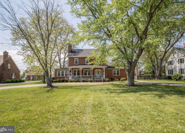 Property at 23075 Hollywood Rd, Leonardtown, MD 20650, 5 beds, 2.5 baths