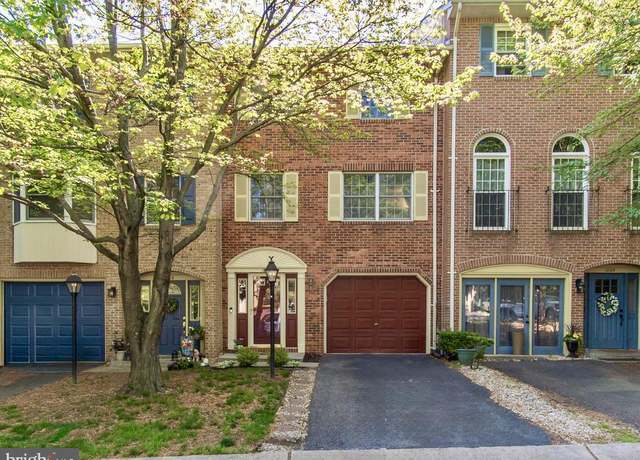 Property at 1006 Lindsay Ln, Hagerstown, MD 21742, 3 beds, 3 baths