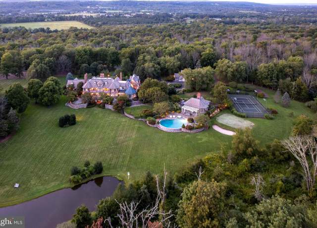 Property at 82 Aunt Molly Rd, Hopewell, NJ 08525, 6 beds, 10 baths