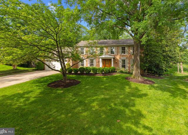 Property at 3713 Templeton Pl, Alexandria, VA 22304, 6 beds, 5 baths