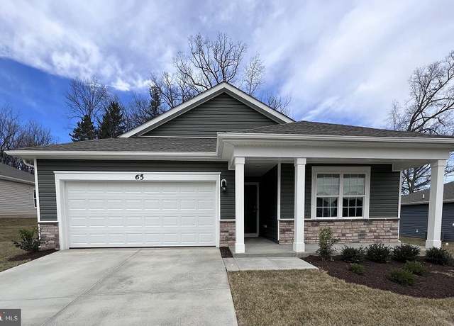 Property at 106 Hemphill St, Stephens City, VA 22655, 4 beds, 2 baths