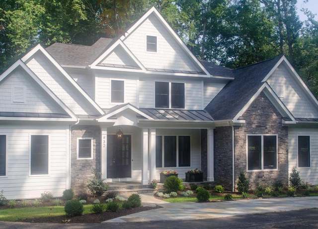 Property at 8407 Holly Leaf Dr, Mclean, VA 22102, 6 beds, 5.5 baths