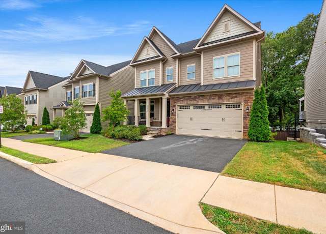 Property at 9091 Bear Branch Pl, Fairfax, VA 22031, 5 beds, 5.5 baths