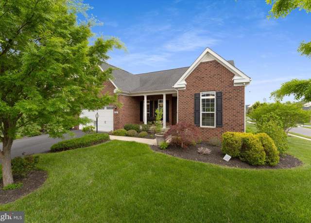 Property at 42257 Watling Ct, Chantilly, VA 20152, 3 beds, 3 baths