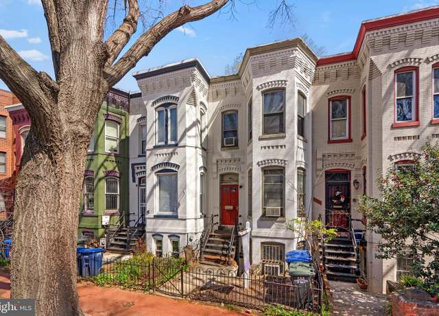 Property at 237 8th St NE, Washington, DC 20002, 3 beds, 3 baths