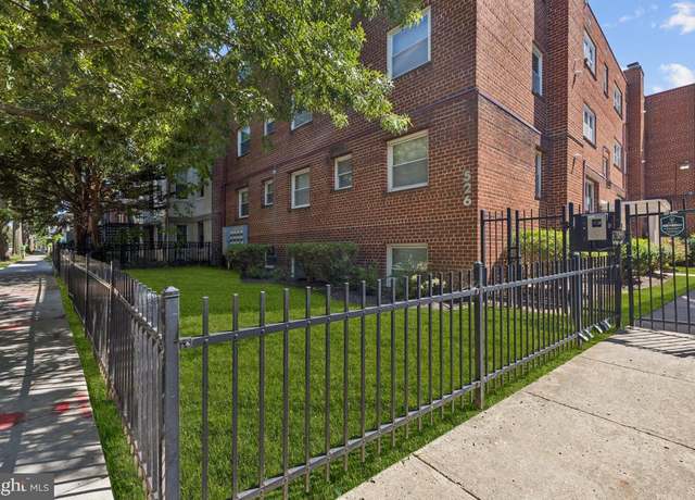 Property at 526 Kenyon St NW #104, Washington, DC 20010, 2 beds, 1 bath