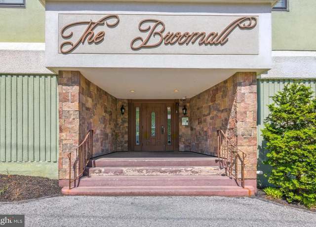 Property at 900-UNIT N Broom St #23, Wilmington, DE 19806, 2 beds, 2 baths