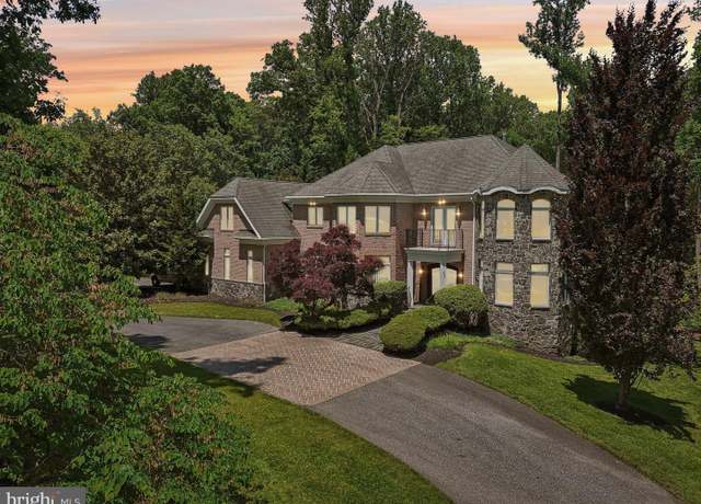 Property at 2610 Chestnut Woods Ct, Reisterstown, MD 21136, 5 beds, 5 baths