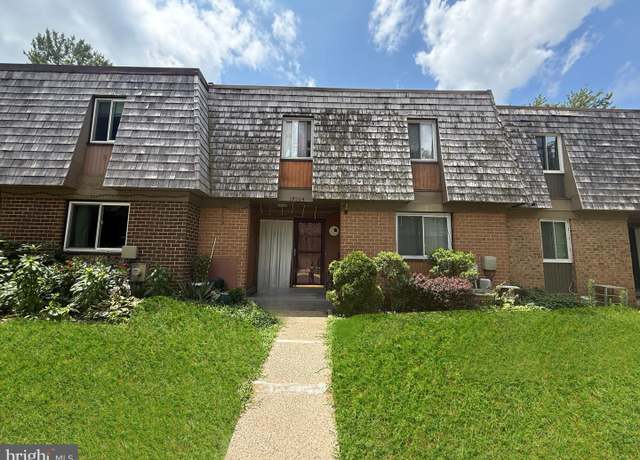 Property at 19504 Worsham Ct, Gaithersburg, MD 20886, 4 beds, 3.5 baths