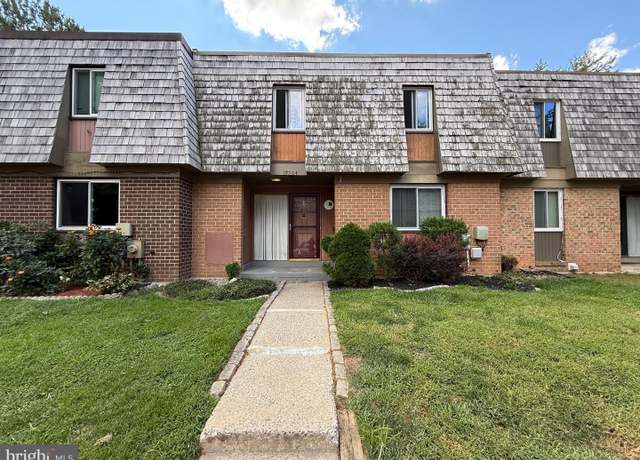 Property at 19504 Worsham Ct, Gaithersburg, MD 20886, 4 beds, 3.5 baths