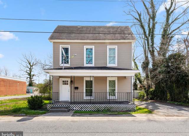 Property at 121 6th St, Pocomoke City, MD 21851, 3 beds, 2 baths