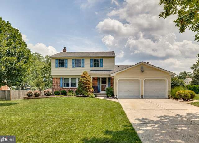 Property at 3 Eustace Ct, Marlton, NJ 08053, 4 beds, 2.5 baths
