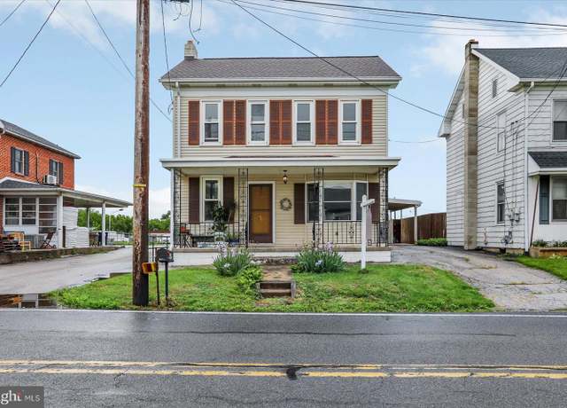 Property at 2866 Centennial Rd, Hanover, PA 17331, 2 beds, 1.5 baths