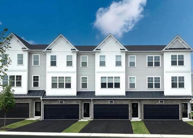 Property at 28 Warren Dr #13, Chalfont, PA 18914, 3 beds, 3.5 baths