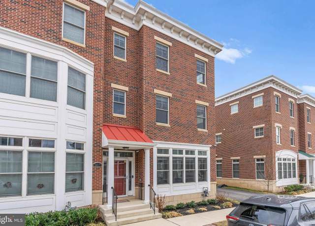 Property at 3417 Pietro Way, Philadelphia, PA 19145, 4 beds, 3.5 baths
