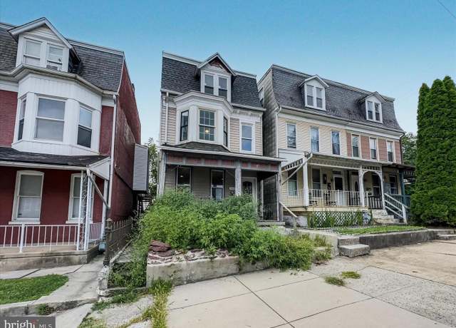 Property at 348 Garfield St, York, PA 17401, 3 beds, 2 baths