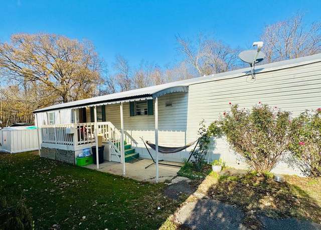 Property at 3464 Audubon Ave, Alexandria, VA 22306, 3 beds, 2 baths