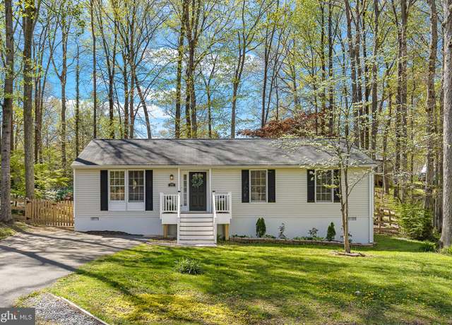 Property at 216 Hampton Dr, Spotsylvania, VA 22551, 3 beds, 2 baths