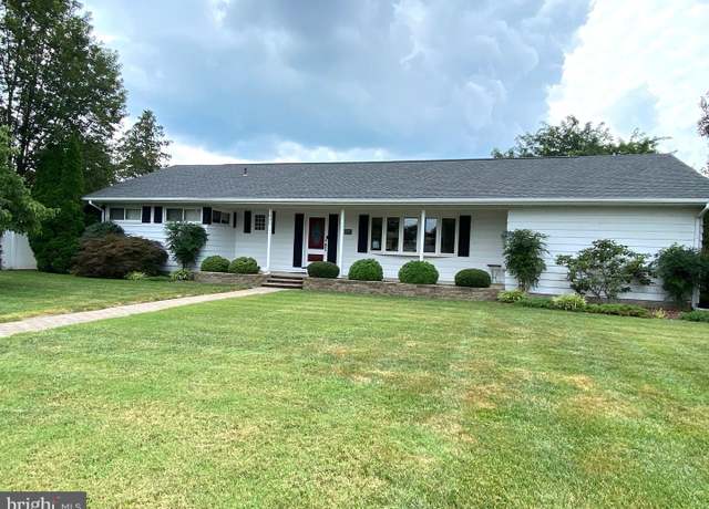 Property at 501 Center Street Ext, Harrington, DE 19952, 3 beds, 1.5 baths