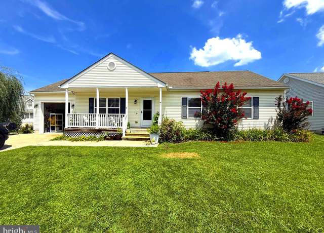 Property at 11 Robinson Cir, Seaford, DE 19973, 3 beds, 2 baths