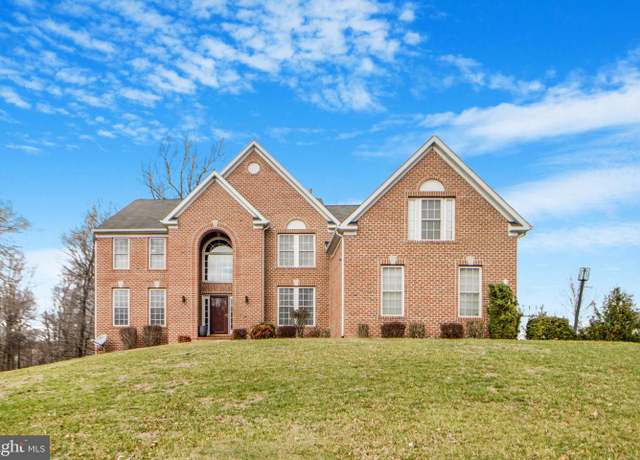 Property at 2 Phoebe Ct, Randallstown, MD 21133, 4 beds, 4.5 baths
