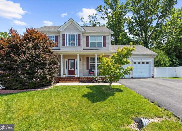 Property at 6825 Meridian Ct, Chesapeake Beach, MD 20732, 4 beds, 3.5 baths