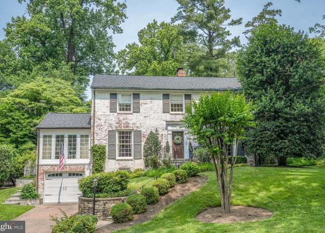 Property at 4706 Jamestown Rd, Bethesda, MD 20816, 4 beds, 4.5 baths
