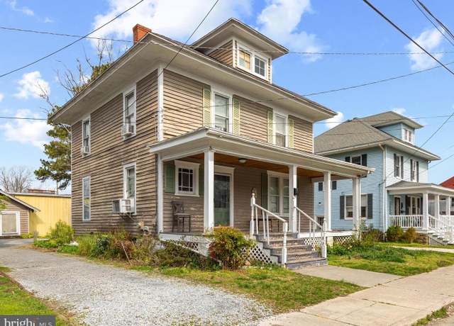 Property at 204 6th St, Pocomoke City, MD 21851, 5 beds, 1.5 baths