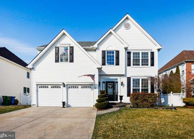 Property at 12 Colts Gait Rd, Marlton, NJ 08053, 4 beds, 2.5 baths
