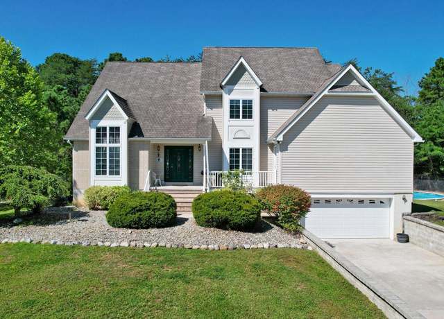 Property at 892 Hogbin Rd, Millville, NJ 08332, 4 beds, 2.5 baths